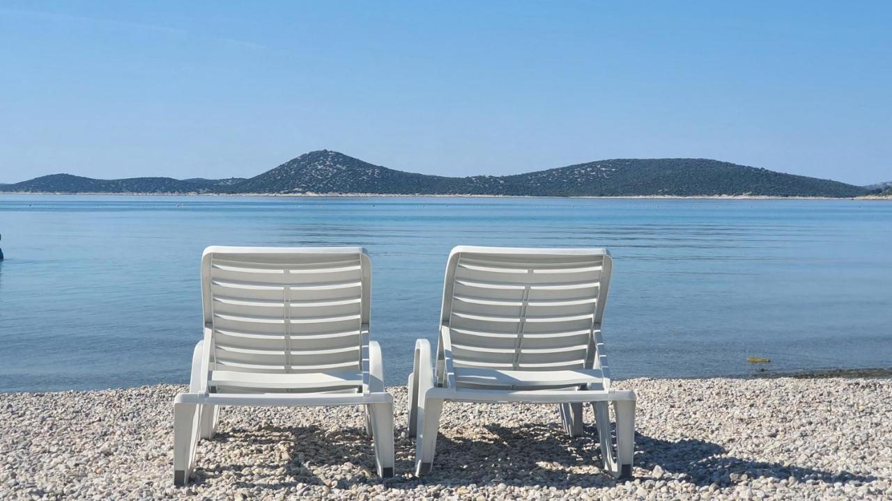 Apartments Luka Vodice Eksteriør billede
